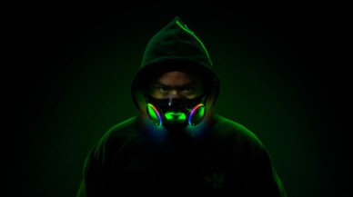 Razer'ın RGB aydınlatmalı yüz maskesi bu sene çıkıyor