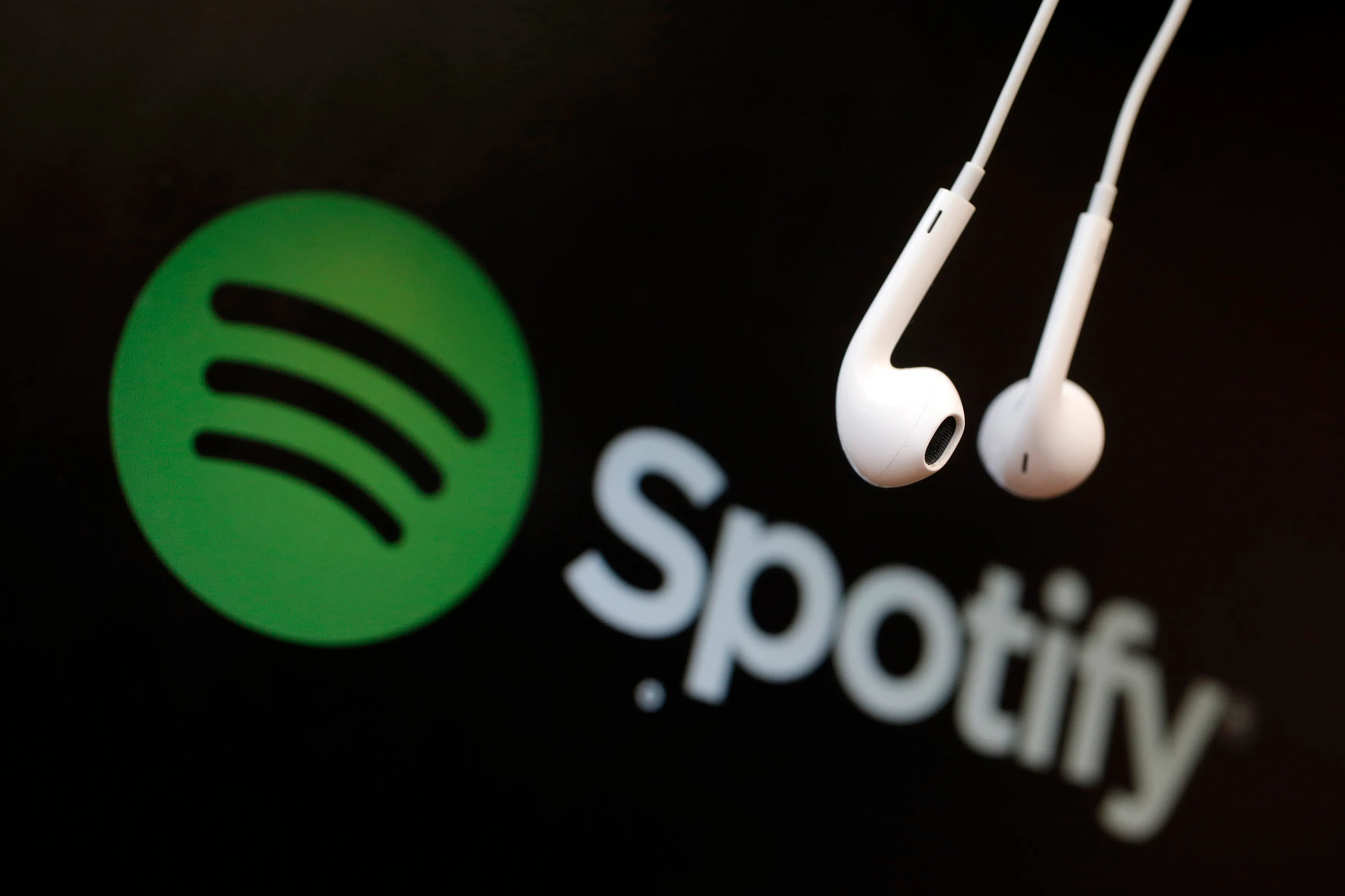 Spotify,  modası geçen NFT özelliğini test etmeye başladı!